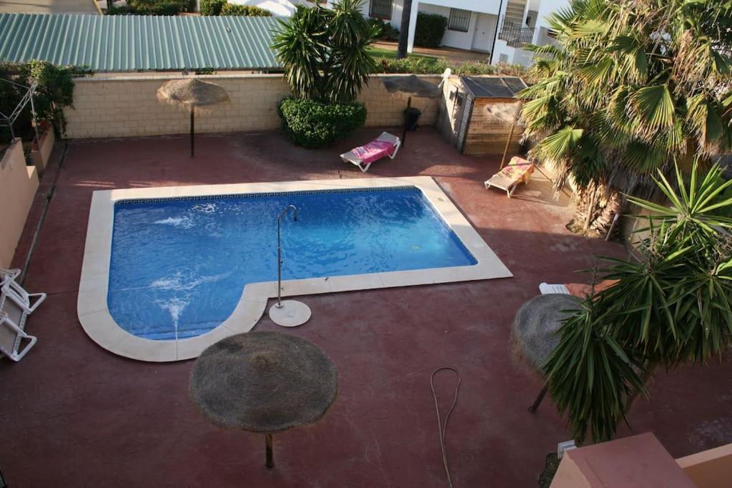 Selecta - Chalet Primera Linea Piscina Y Parking Isla Canela Esterno foto
